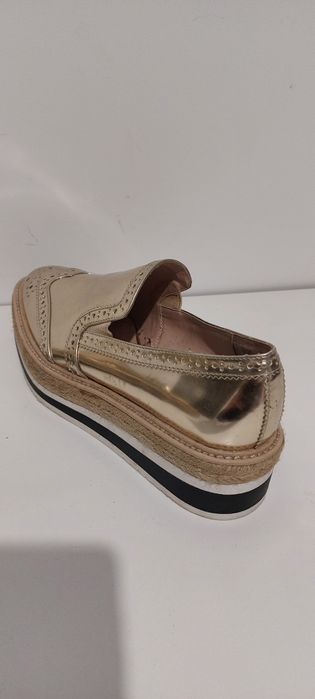 Pantofi   Zara model Trafaluc
