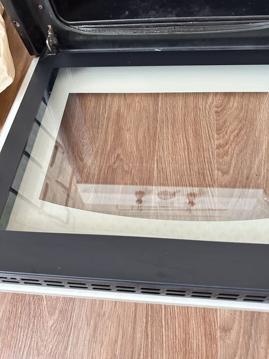 Встраемый духовой шкаф Hansa