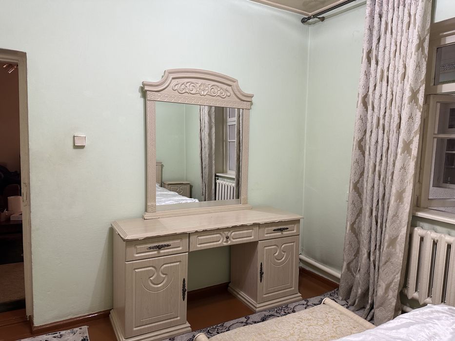 Мебель спалный комплект произ. Кенг макон