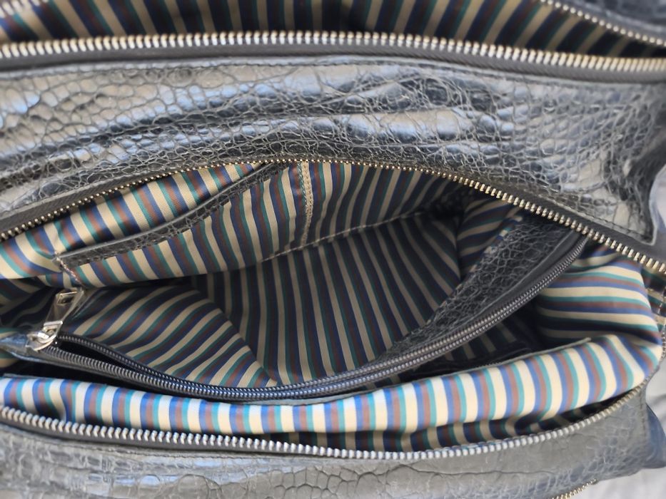 Продавам чанта качествена естествена кожа