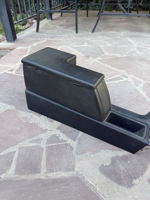 Подлокотник Альпина на BMW e36