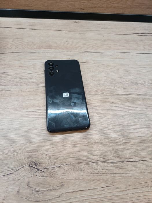 Samsung Galaxy A13 -4gb ram 64 gb memorie