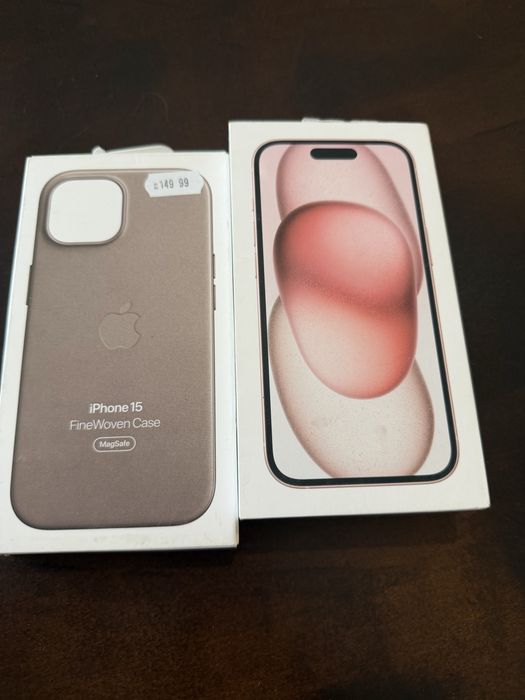 Продаван розов iPhone 15 128GB