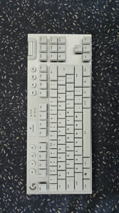Logitech G915 TKL