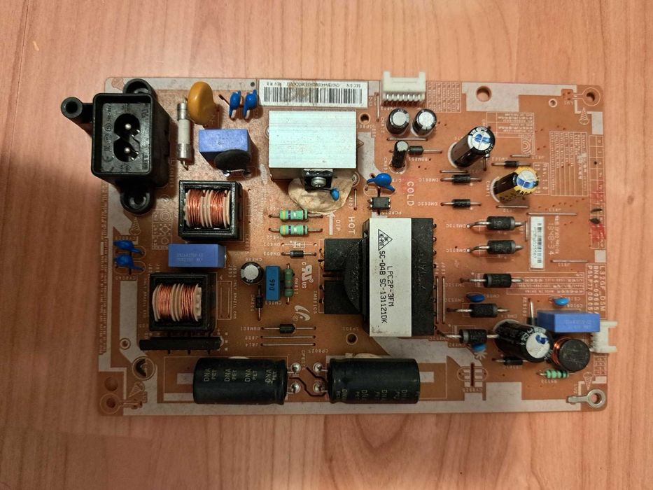 Placa de baza, sursa, restul componentelor pentru TV Samsung UE32H5450