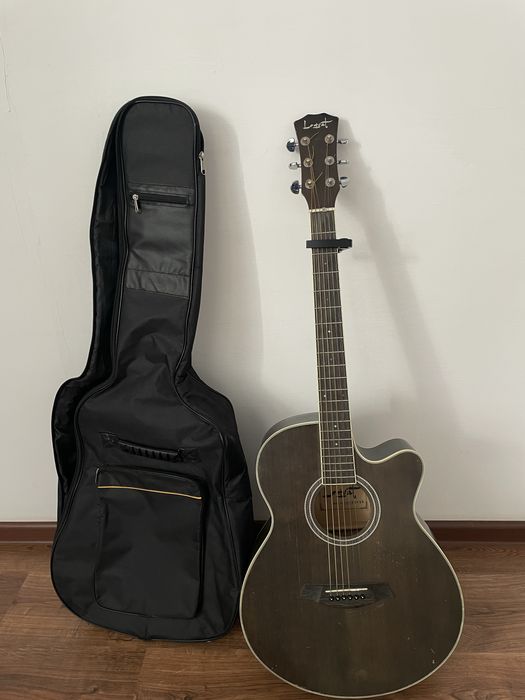 Продам Гитару Loquat 30к