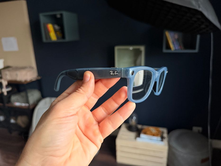 Ray Ban Meta V2 Dashed Blue