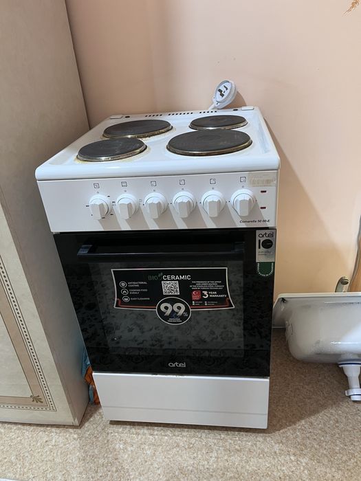 Продам электроплиту