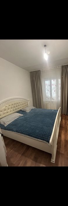 Продам кровать без матраса размер 180*200