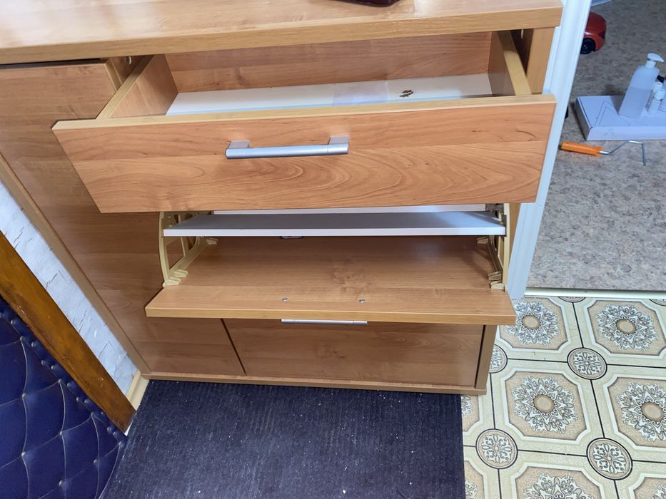 Шкаф и тумба для прихожей