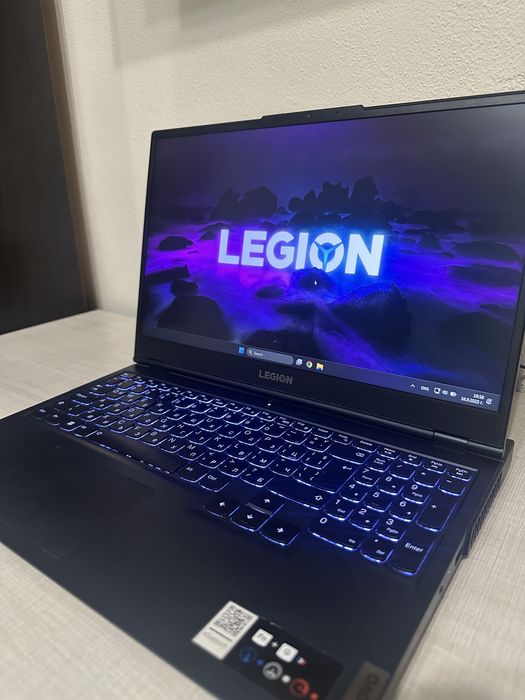 Геймърски Лаптоп Lenovo Legion 5 15ACH6