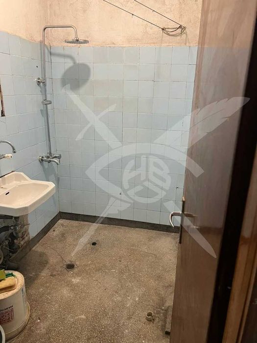 Тристаен апартамент в жк. Люлин 1 № 98546