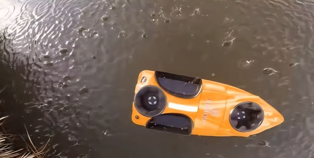 Navomodel plantat cu sonar Advance Spreader 2