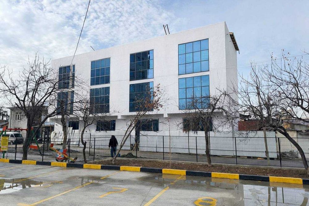 Продается нежилое помещение под офис 639кв