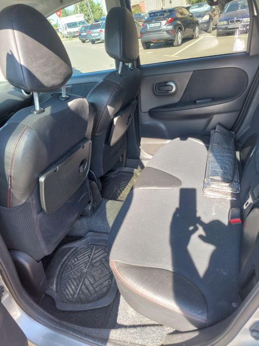 Vând Nissan note benzină