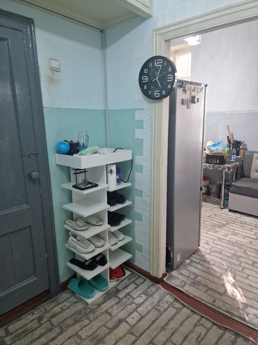 Продаётся своя квартира центре. Чирчик. Суперлокация