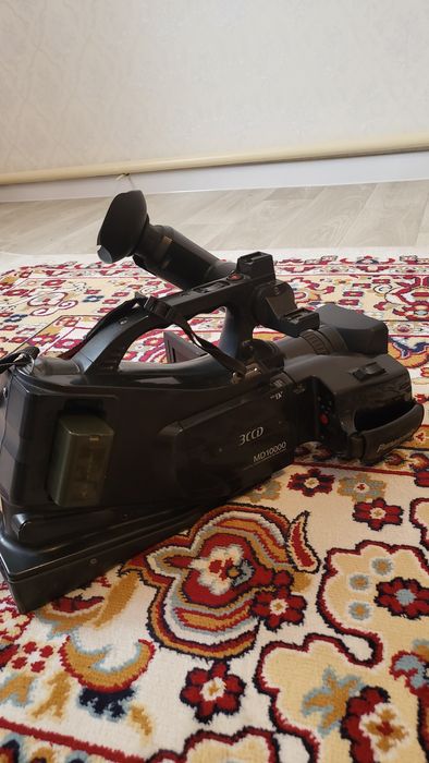 Продается видеокамера