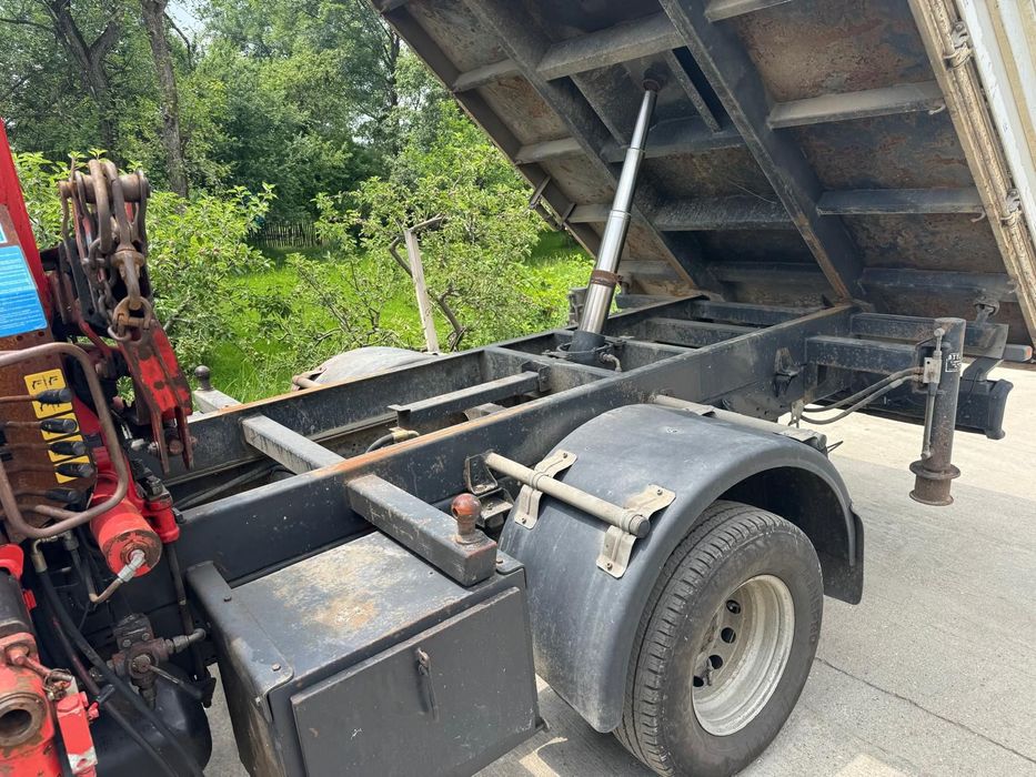 Iveco daily basculabil cu macara