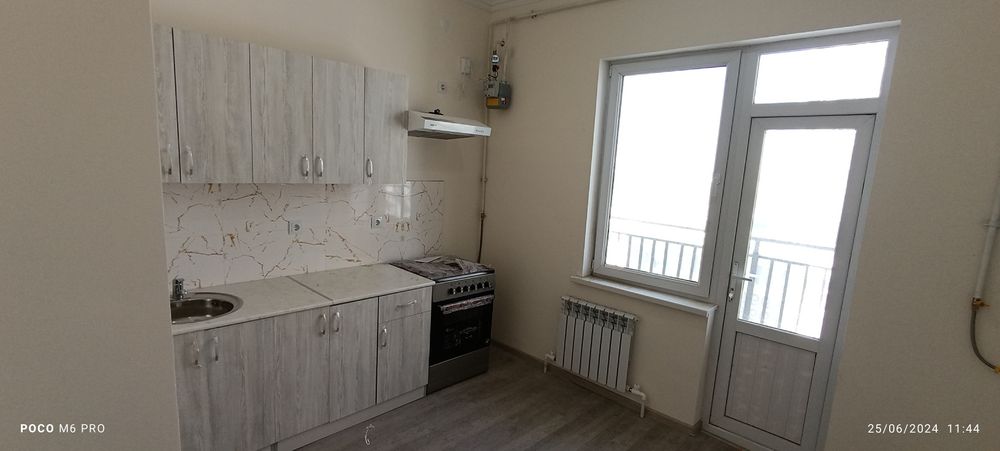 Dom sotiladi pul zarur kelishtirib beraman 3 xona 72.30.kv Samarqand