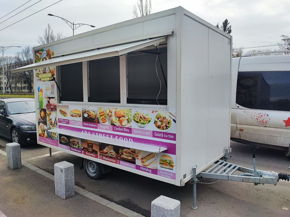 Inchiriez Rulota Comerciala Street Food