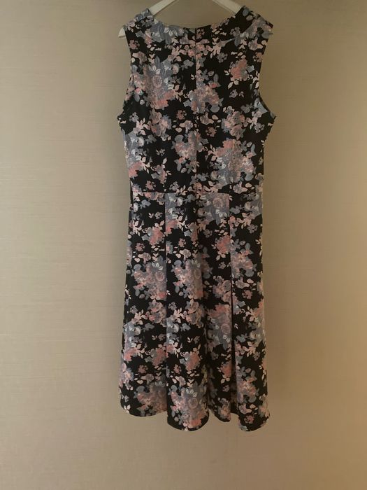 Шелковое платье продам