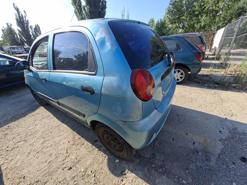 Dezmembrez Chevrolet Spark 0.8 benzina 2008  A08S3