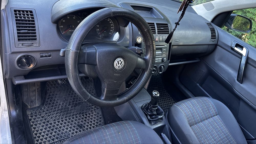 Vand Volkswagen Polo, 1.4 benzina, 2008