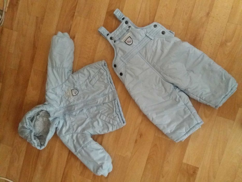 продаётся детский весенний комбинезон