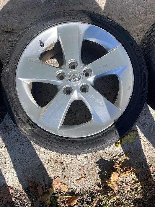 Алуминиеви лети джанти за Тойота