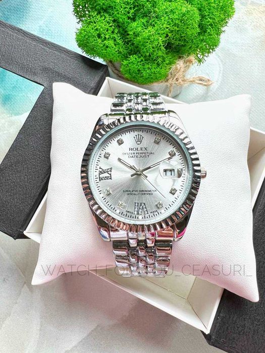 Ceas de mână damă Model 9 – Design Elegant – Cutie Cadou Inclusă