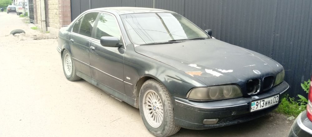 Продам  BMW E 39