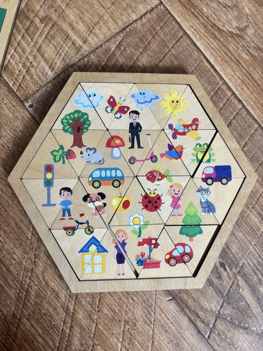 Продам развивающие игрушки