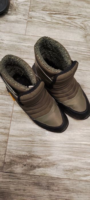 Продам детскую обувь Puma. 5000 тг