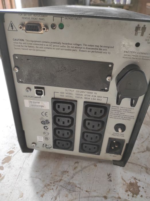 Ups APC 1000 24 v
