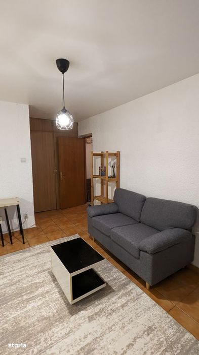 Garsonieră luminoasă cu vedere panoramică – lângă tramvai 41 Turda