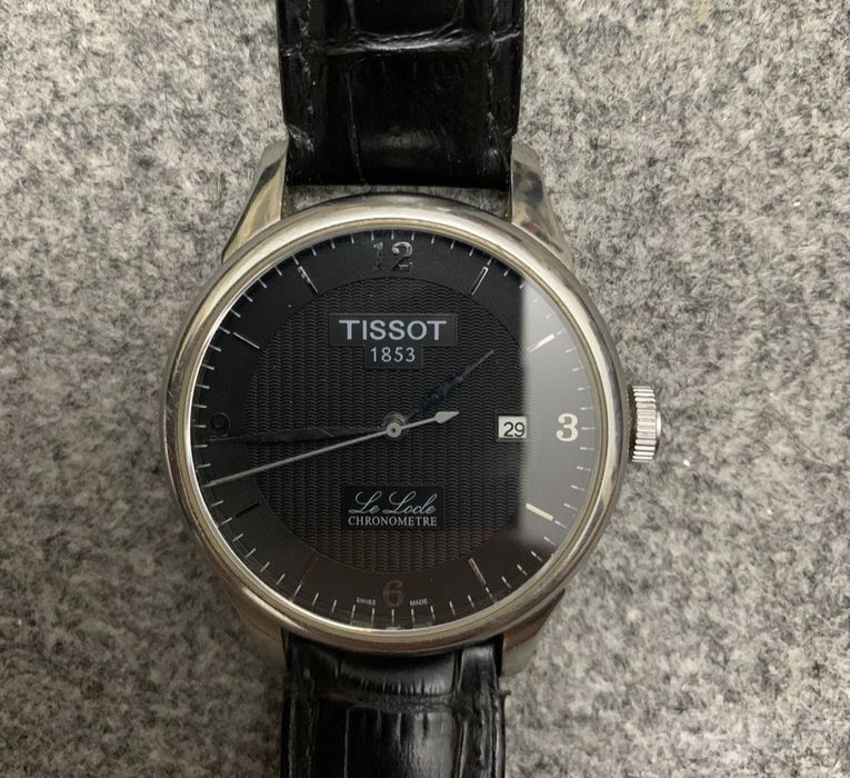 Продам часы TISSOT