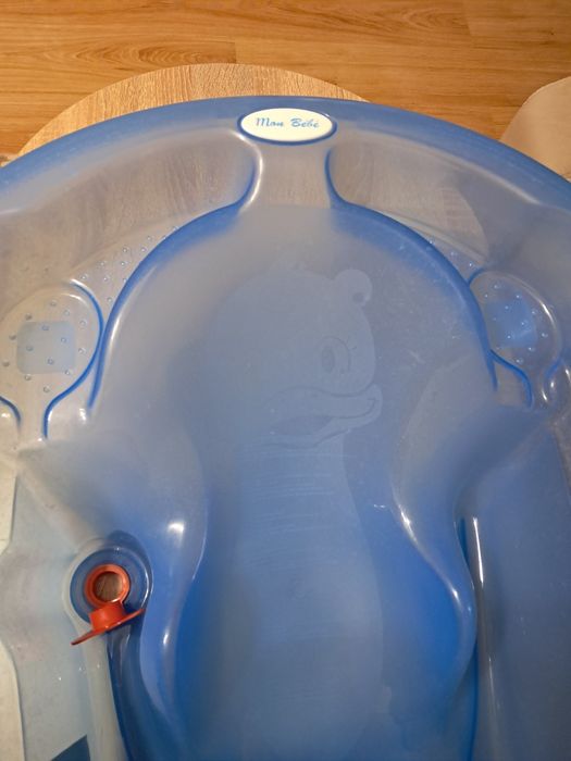 Вана за бебче  без никакви забележки.