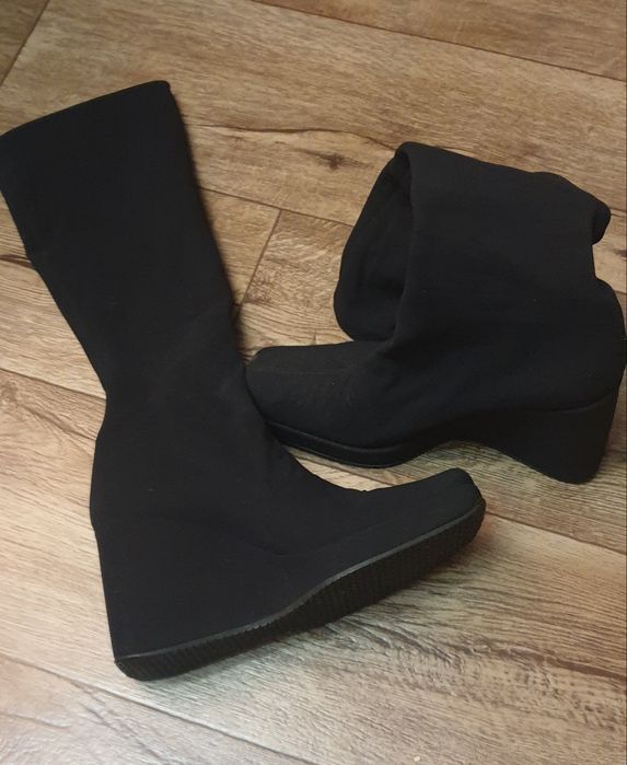 Продаются Сапоги-чулки