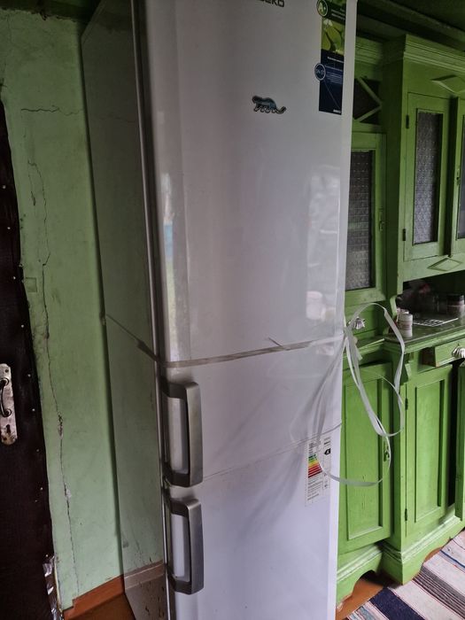 Холодильник BEKO