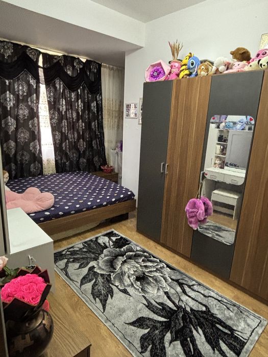 Apartament 4 camere