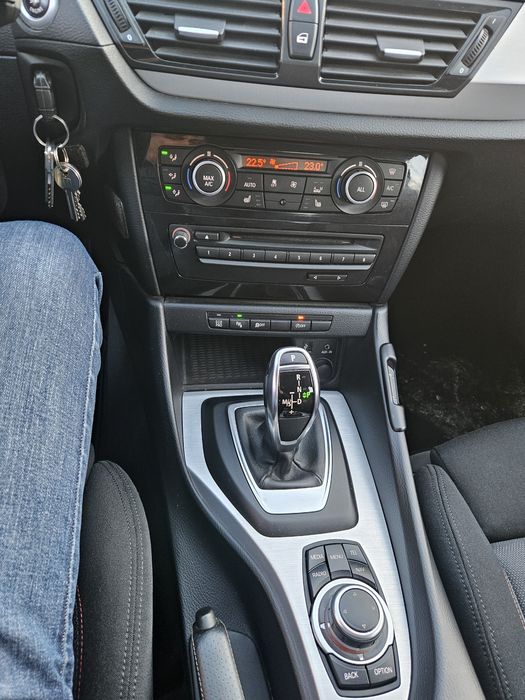 BMW X1 M Paket de fabrica model 2014 automat 184 cp impecabil