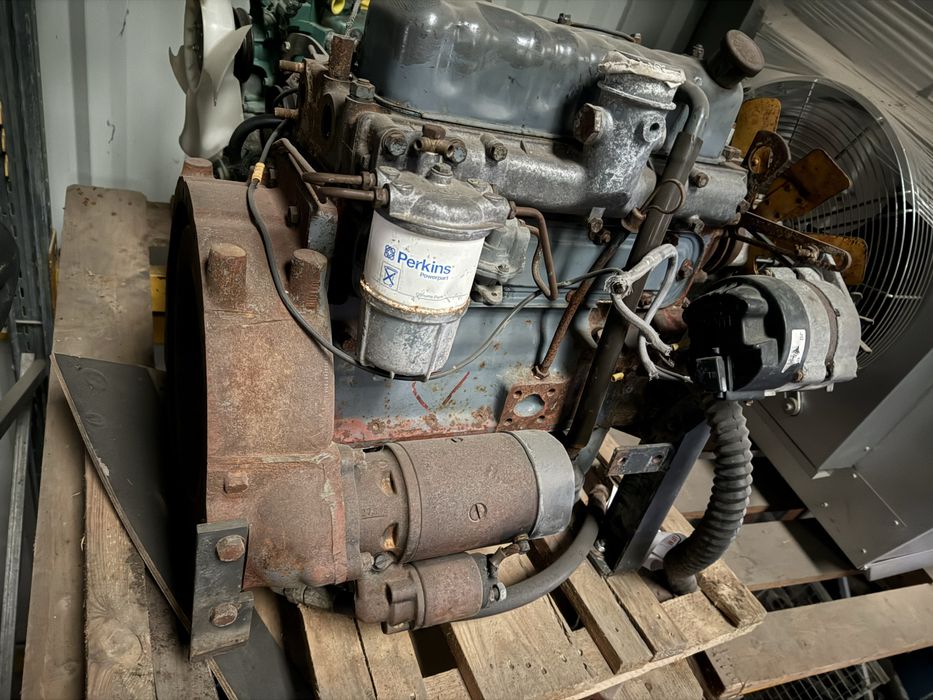 Motor Perkins 4108, 4.108 , 4.107  cu patru cilindrii