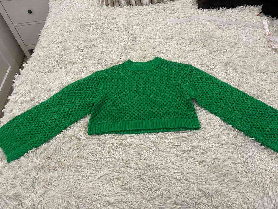 Продавам 2 зелени блузи