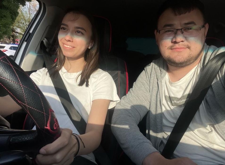 Инструктор по вождению!