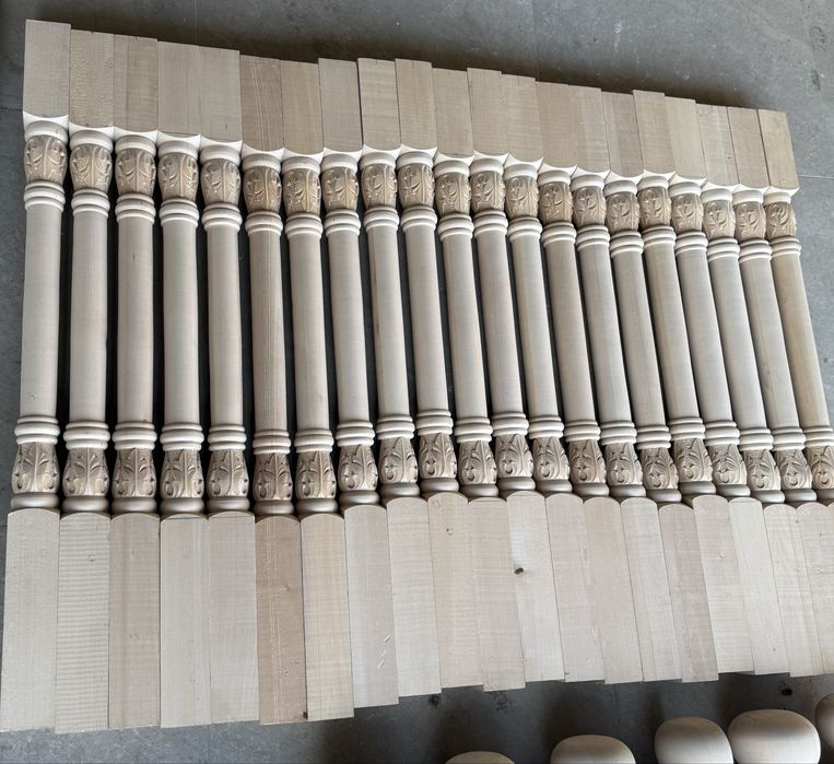 Balustradă lemn sculptată manual – unicat, executată de sculptor Sibiu