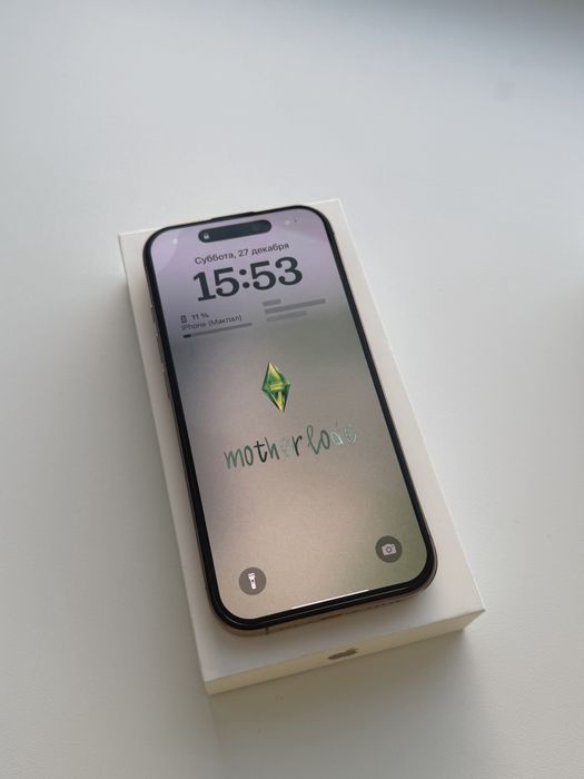 Продам айфон 16 про