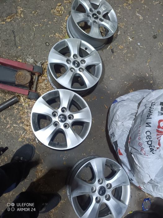 Продам диски на 15 Киа к 5