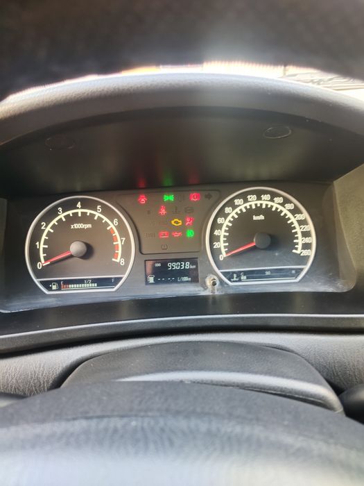 Продам машину Geely