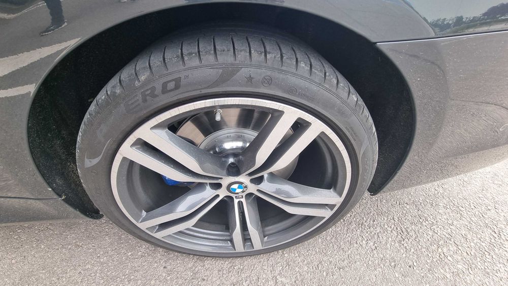 Летни гуми 245/40/20, 2 бр.  235/75/20, 2 броя PZERO за БМВ 7, спорт,