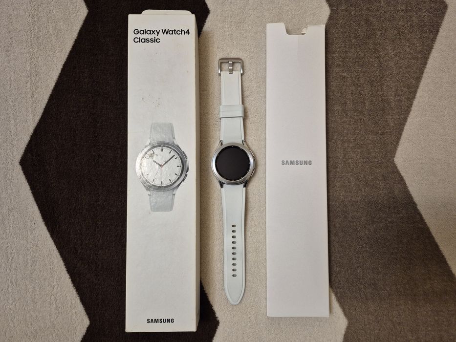Samsung Galaxy Watch4 Classic 42mm eSIM